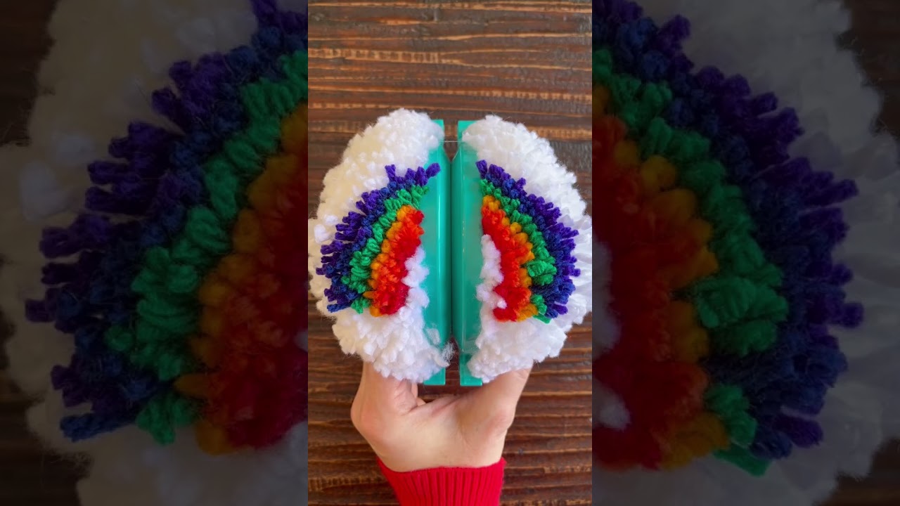🧶✂️🌈 #rainbow #pompom #diy #art #artist #color #fun #knitting #yarn #maker #crochet #shorts #knit