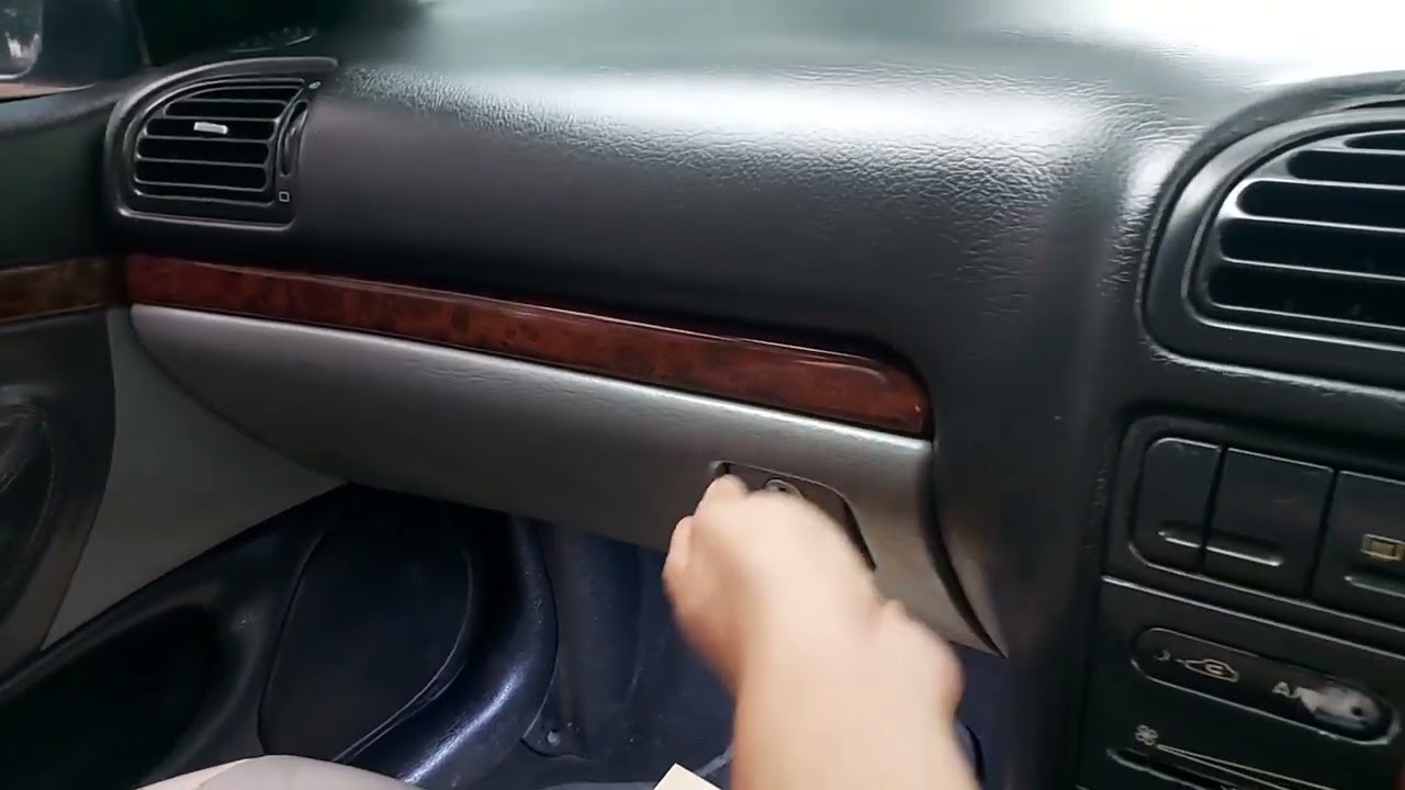 YAKIIIN...??? PEUGEOT 406 D8 TAHUN 1997 CUMAN 23.5 JUTA...