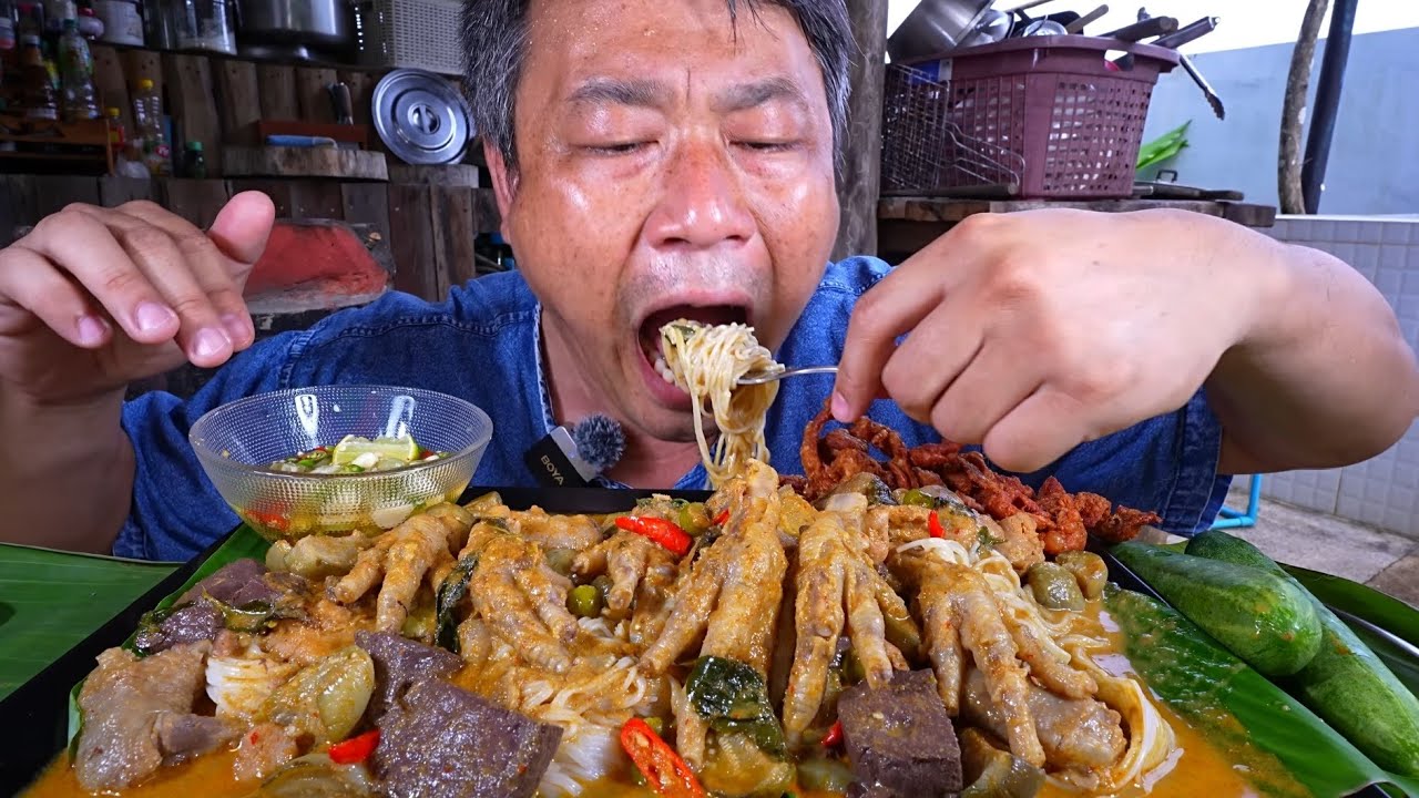 Spicy curry chicken feet are very delicious - Annxhi Food