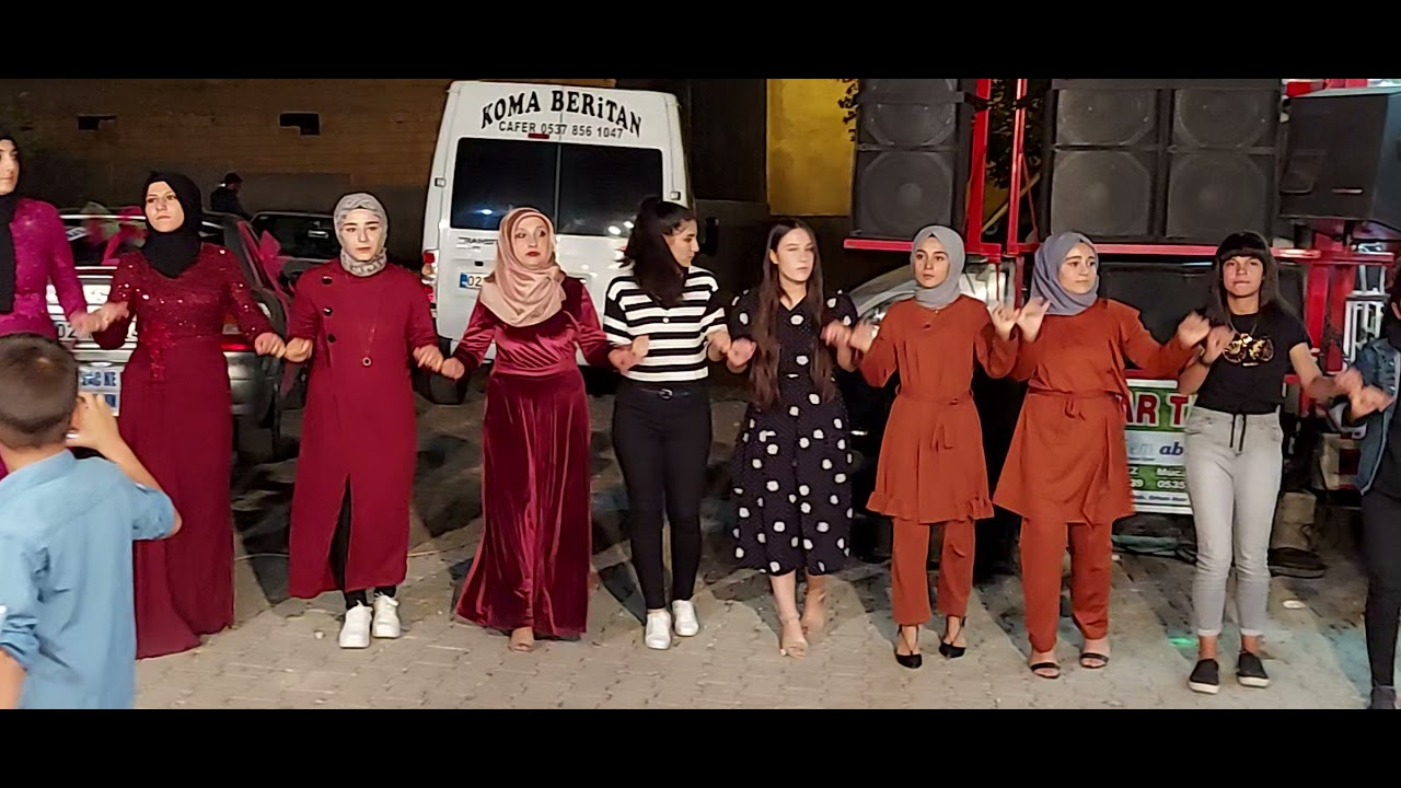 KOMA BERİTAN VE BERİTAN KAMERA AKDURAK KÖYÜNDE LÜTFİYE İLE VAKKAS'IN DÜĞÜN TÖRENİ