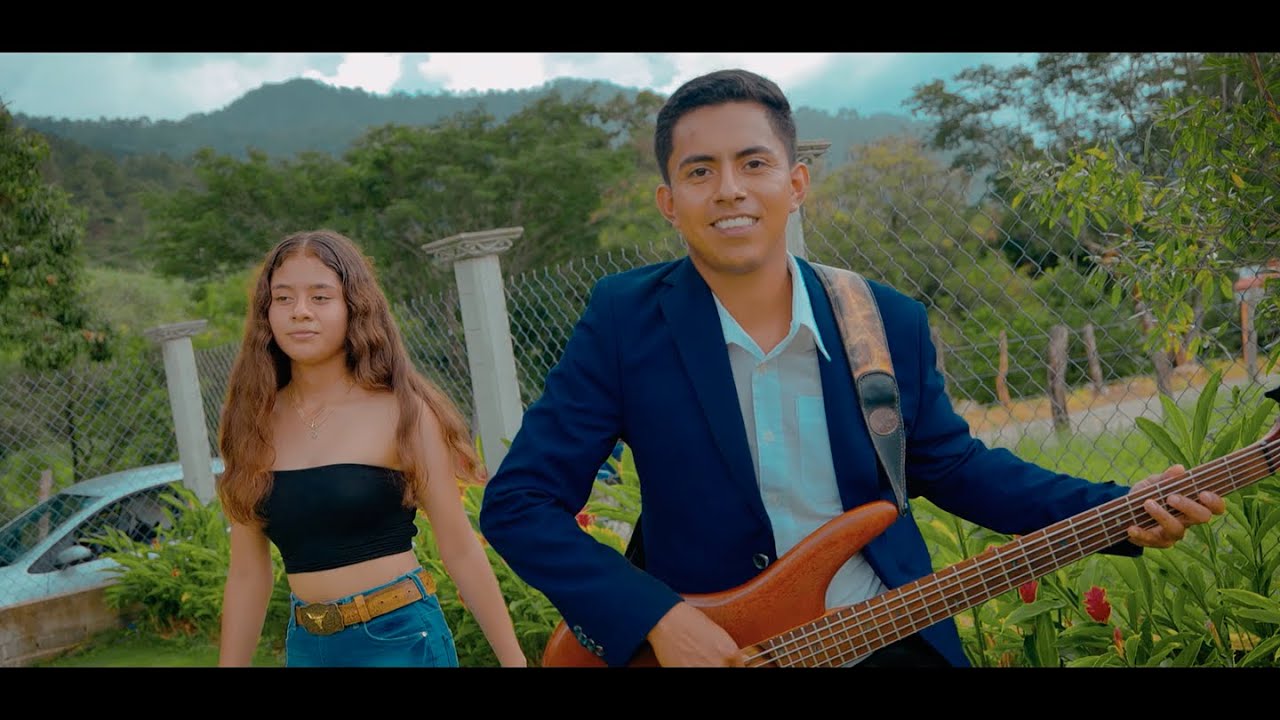Bailaré Con Mi Cerveza / La Muchacha de Cochoapa (VIDEOCLIP OFICIAL) Primos de la Sierra