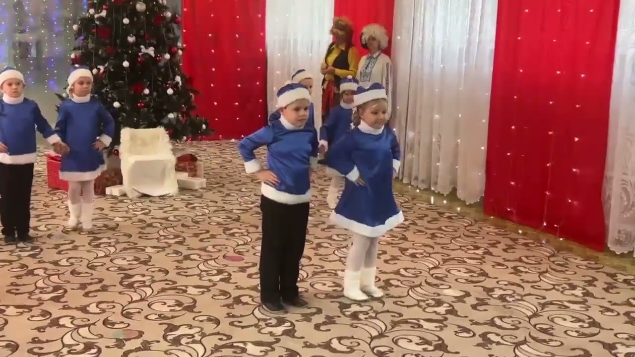 Танец «Три белых коня» г. Луганск Ясли - сад 121 Новый год 2026