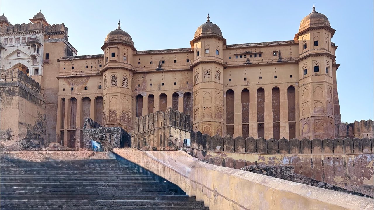 हमने घुमा जयपुर किला 🕍(#jaipur #amerfort #sheetalsingh #trendingvideo #shortvideo 