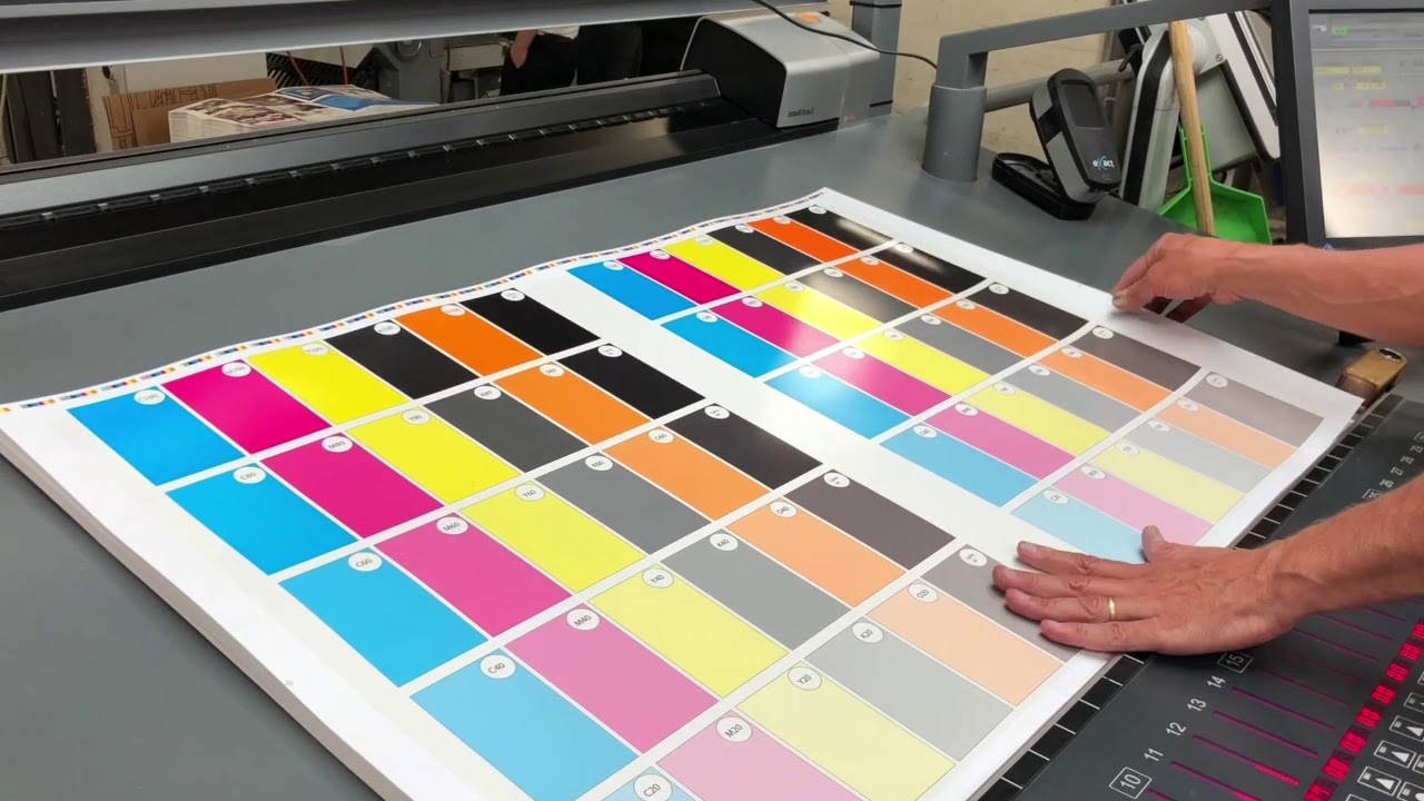 Graphco-RMGT-GEW World's First Leo-LED® Modular Lamp Array Demo