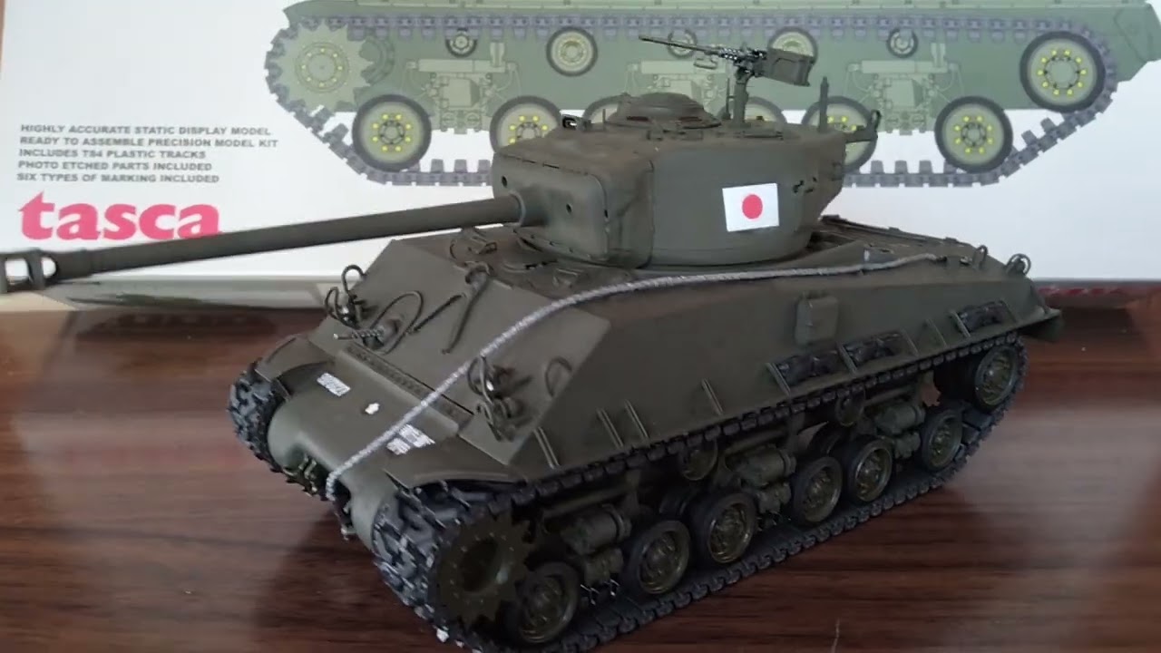 アスカモデル　1/35　M4A3E8シャーマン