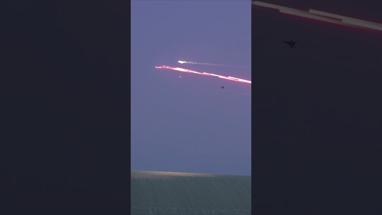 Just happened! 2 Russian MIG-29M fighter jets shot down by US Defense System #usarmy