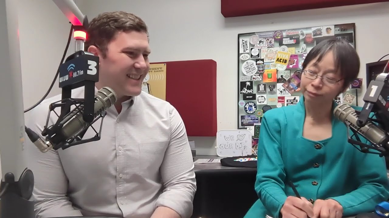 WLUW Interview - Sam Polan, candidate, 9th Congressional Disttict (D)
