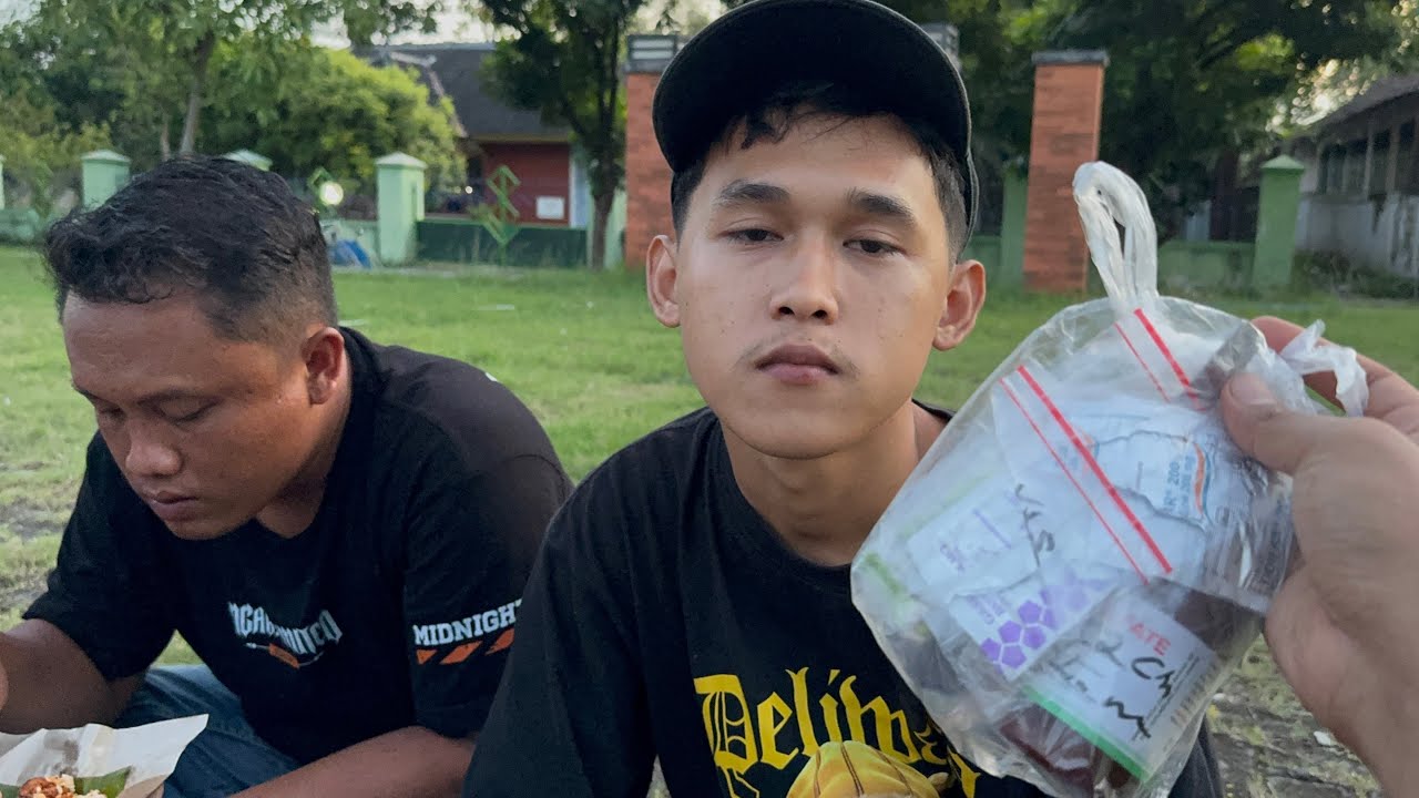 PENGORBANAN ZAKI SAMPAI SAKIT ASAM LAMBUNG MASIH DI SEMPATKAN KERJA ! 😢❤️