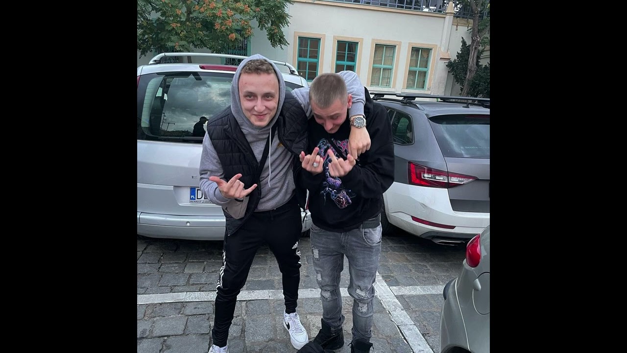 VKIE - PUCHA (PROD. MACSPAZZED)