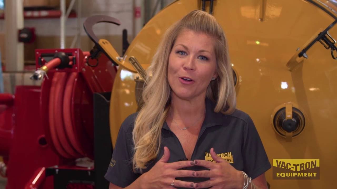 Vac-Tron LP series hydro excavator demonstration