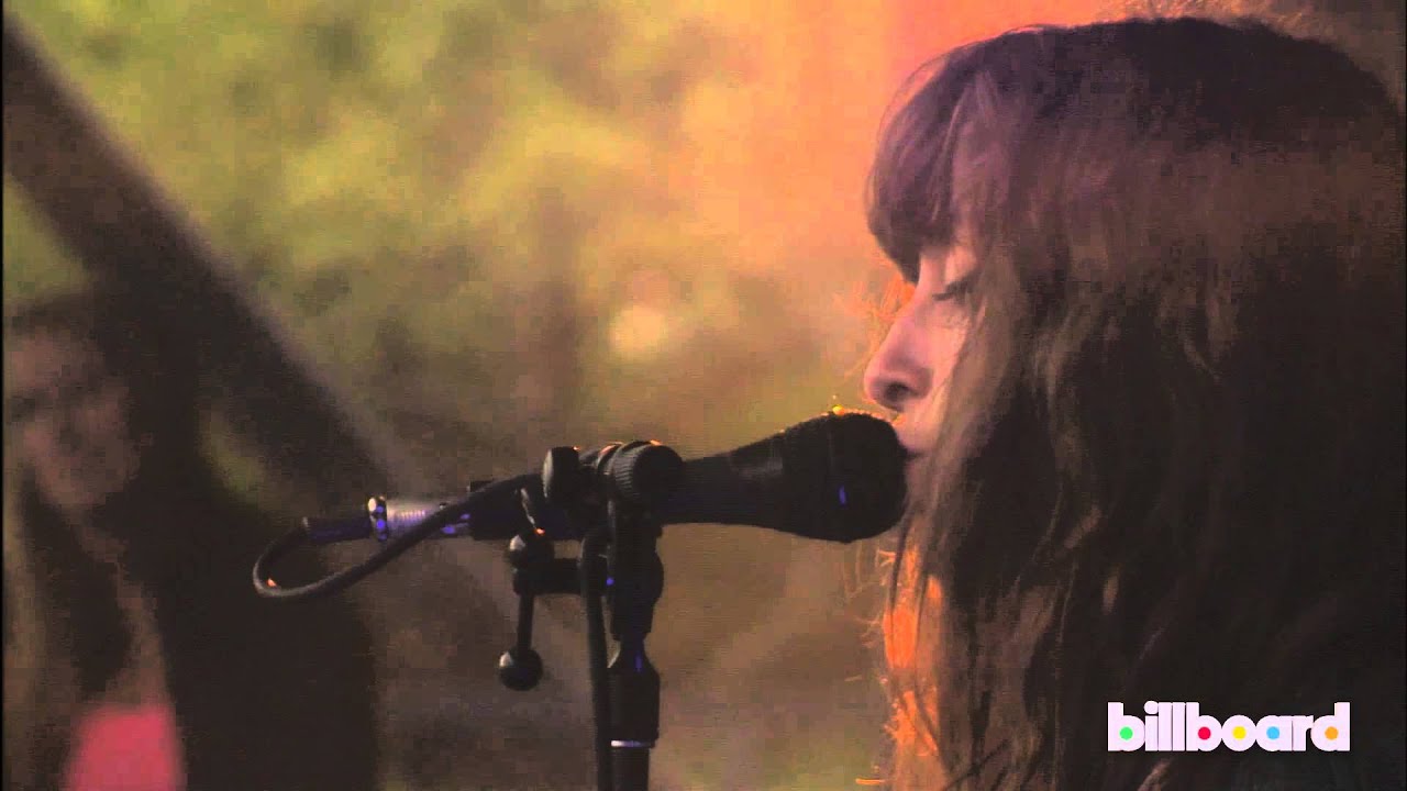 Beach House LIVE at Lollapalooza 2013