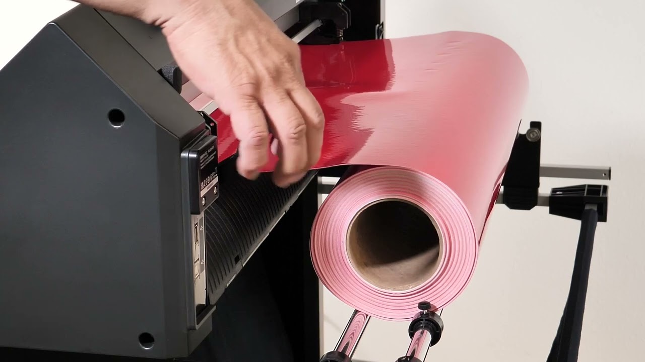 CE8000 Loading Roll Media