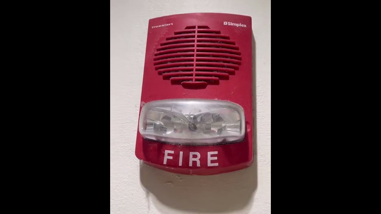 Simplex/Wheelock Ceiling Speaker/Strobes/Wall Strobe Fire Alarm. Fayette Mall/ Sam’s Club.
