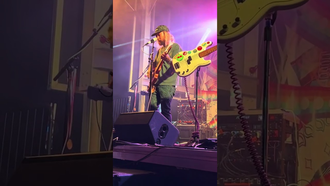 Carved Lines - Mihali Shangri La 2025 ❤️&zwj;🔥