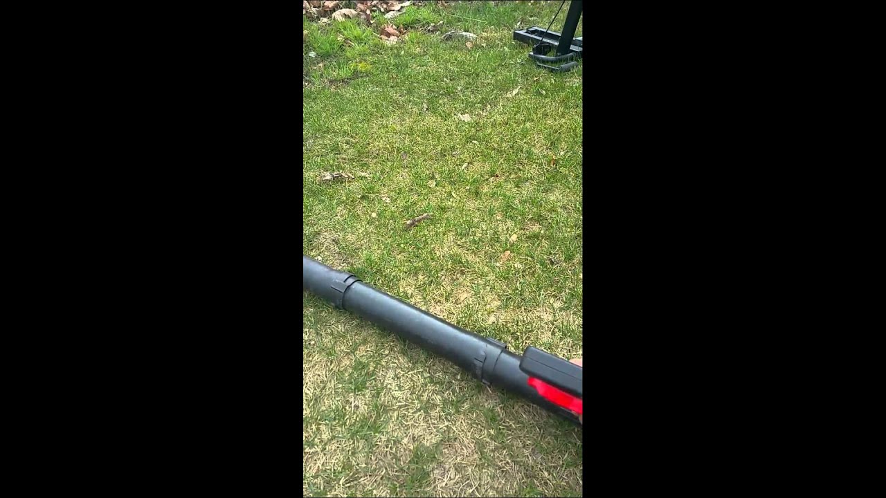 Husqvarna 125bt in action