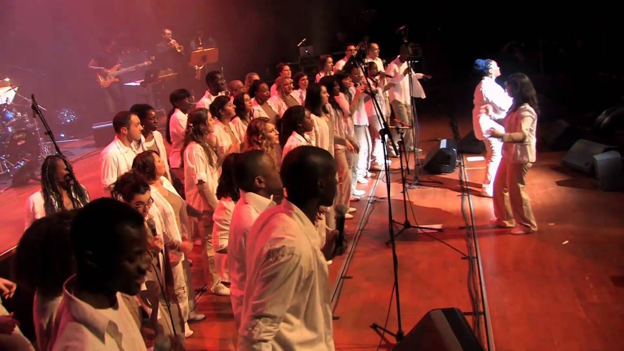 GOSPEL PRAISE FAMILY - Thank you  (live à la Halle aux grains)