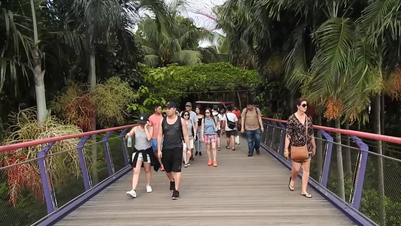 GBTB How to get there - Walking from Bayfront MRT