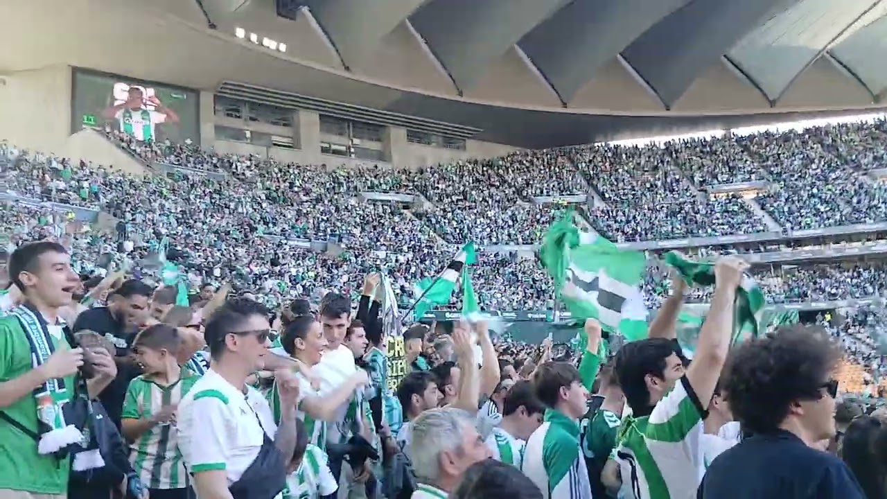Celebración del gol del Betis al Rayo Vallecano 