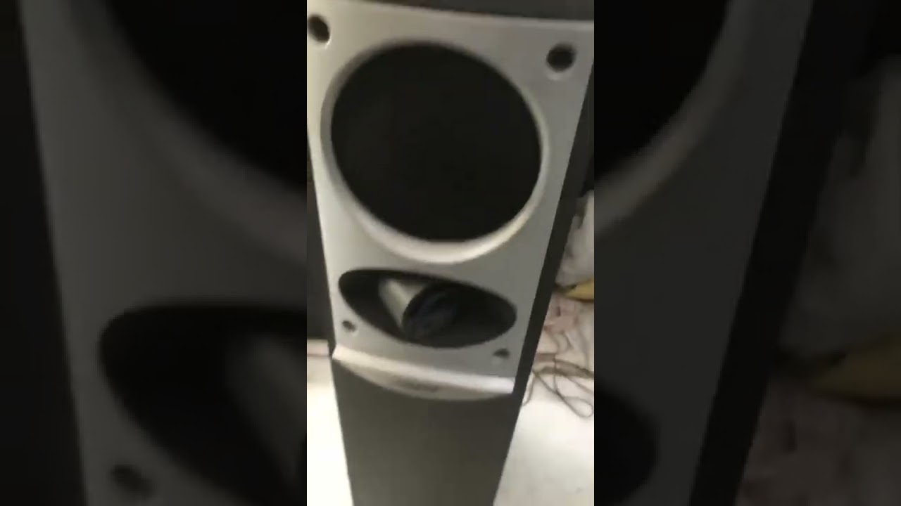 BOSE TOWER SPEAKER  701 series 2