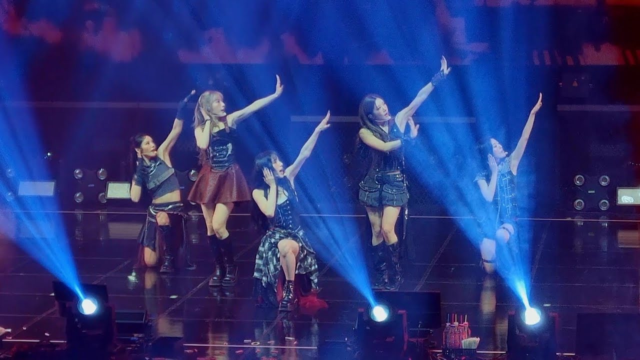 26.02.07 ARTMS(아르테미스) Red Light(f(x)) (Grand Club Icarus in Seoul)