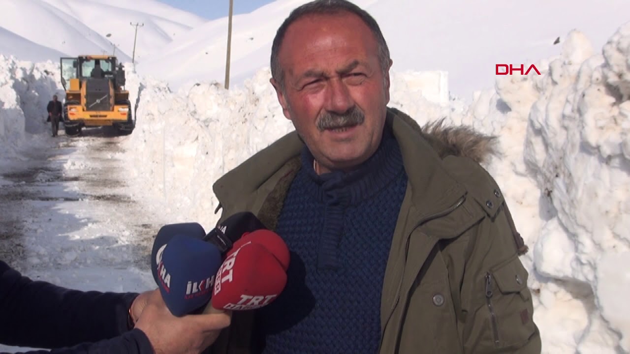 Bitlis'te 5 metre karla yoğun mücadele