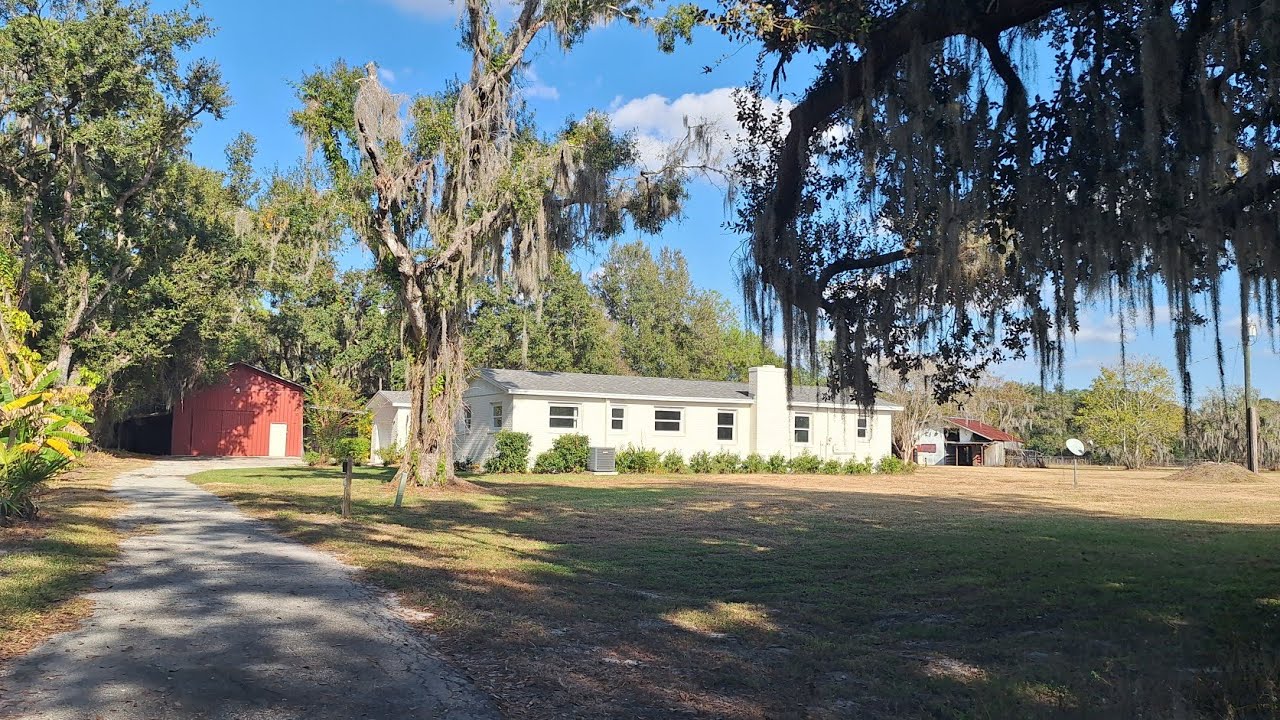 Se Vende Casa 🏡 en el Campo de 4 Dormitorios 2 Baños con 8.76 Acres de Terreno en Lakeland, Florida 