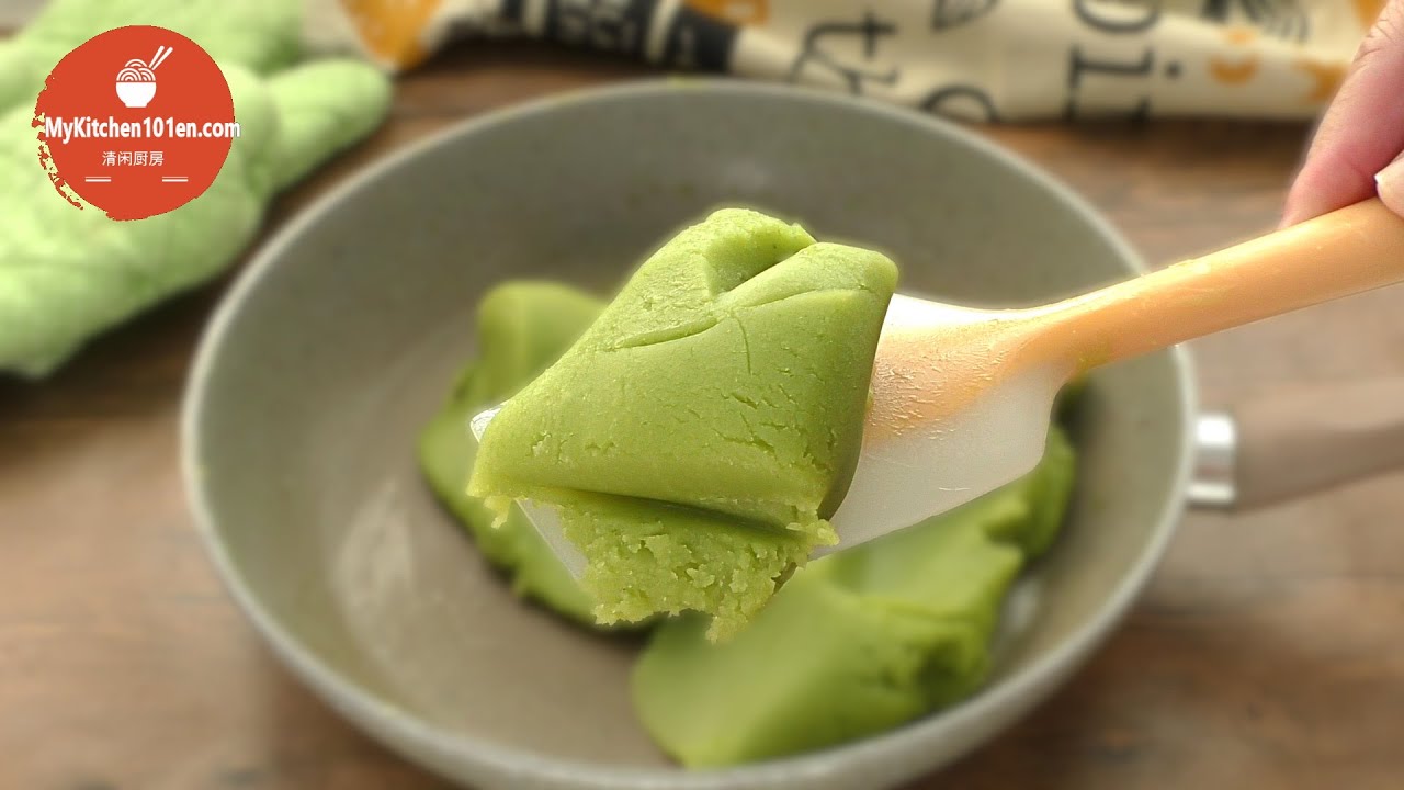 How to Make Pandan Flavored Mung Bean Mooncake Filling (Method 2) | MyKitchen101en