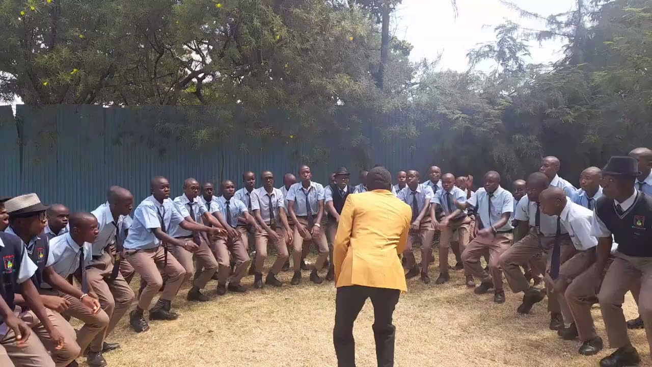 Vihiga High School performing Matata ya Mwasi, by Franco's TPOK Jazz, KMF, Kisumu 2022