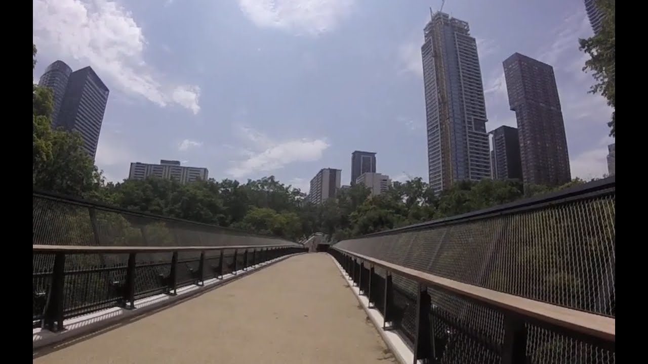 Cycling Bloor/Yonge Area - Toronto 2025