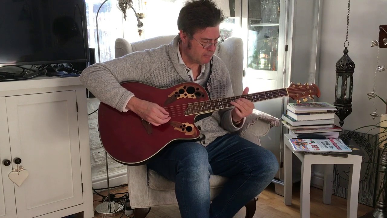 Ovation celebrity CS 247 deluxe