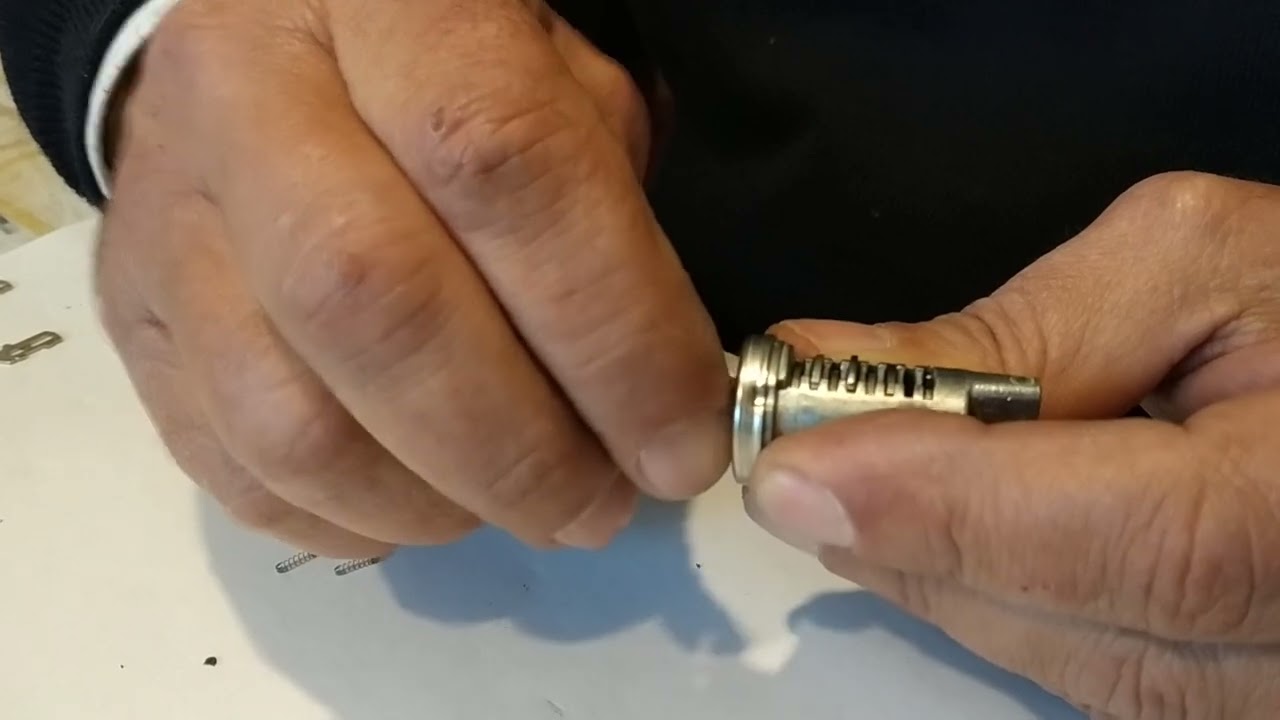 Codifica cilindretto serratura bauletti - BMW 1200 GS - Bmw 1250