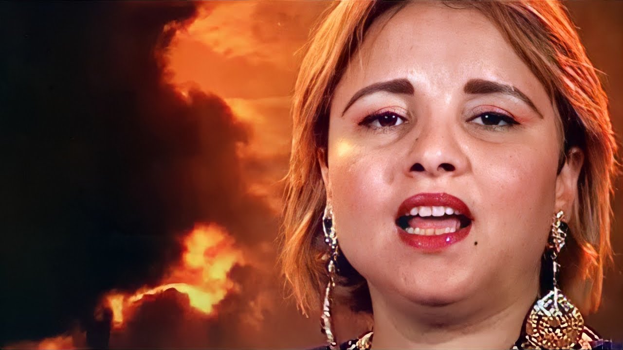 Music Marocaine  Chaabi  cheba nawar - شعبي مغربي - الشابة نوار - بان عيبك ايا با