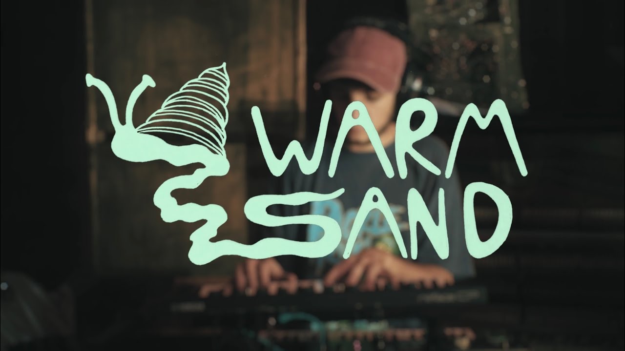 WARM SAND (Official Video) - Ava Alami & Vittorio Esposito