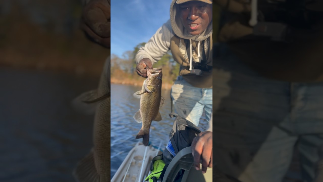 NEW YOUTUBE ANGLER BREAKS HIS PB LARGEMOUTH BASS !!