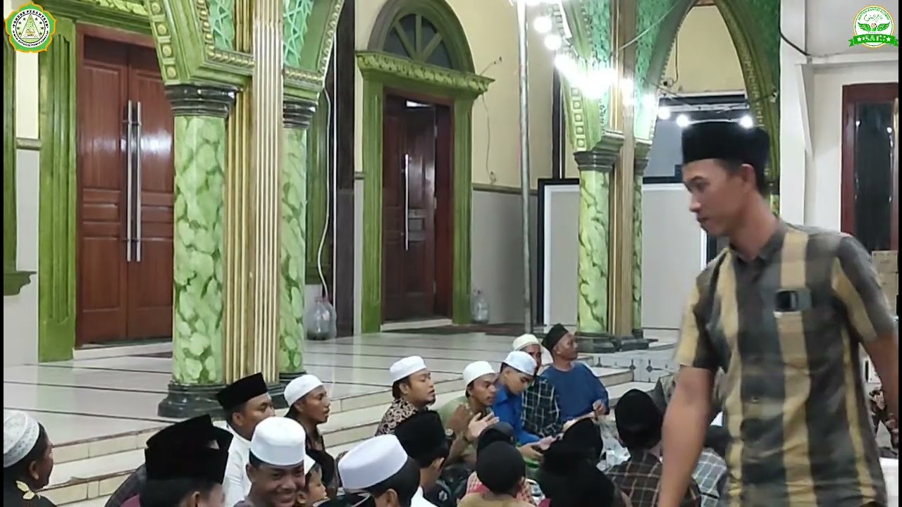 MAULID NABI MUHAMMAD S.A.W BERSHOLAWAT DI MASJID TAJUL ULUM GG LEBAR