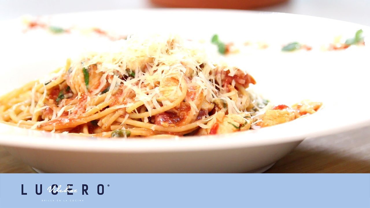 Cómo Hacer Pastas Con Salsa De Tomates Secos, Albahaca Y Espinaca - Lucero Vílchez Cocina