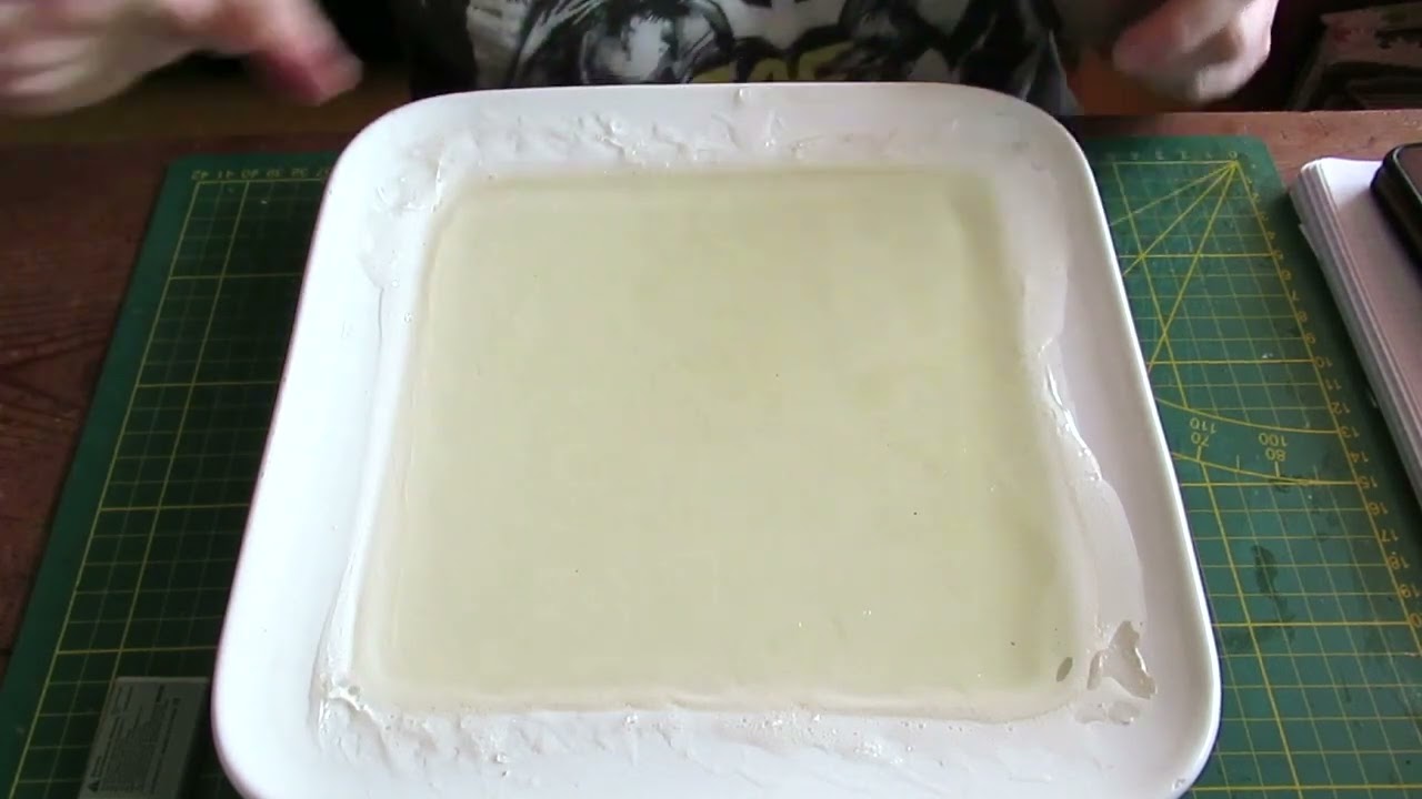 Gelli Plate / Gelatineplatte einfach selbst herstellen