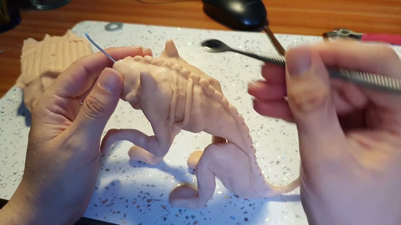 Polymer clay Cheshire cat tutorial