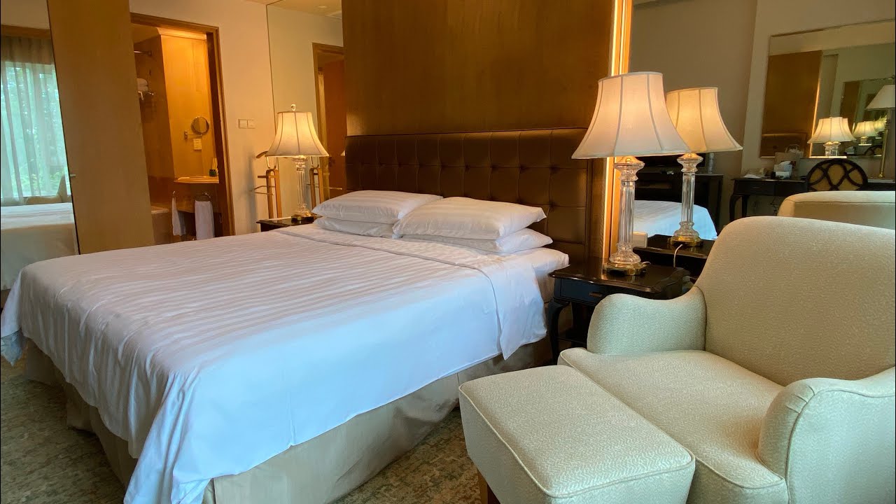 Shangri-La Apartments Singapore | House Tour: Refined Luxury in Lush Green of Orchard - Tanglin