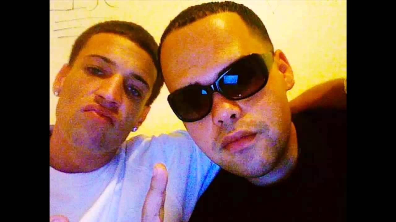 Endo & Lele - Bien Aborrecio (Con Letra)