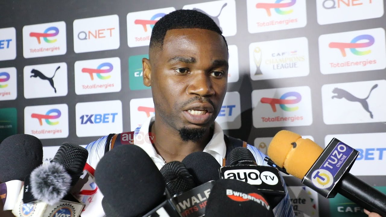 KAPOMBE AWATULIZA MASHABIKI, HUU HAUKUWA MWAKA WA SIMBA SC