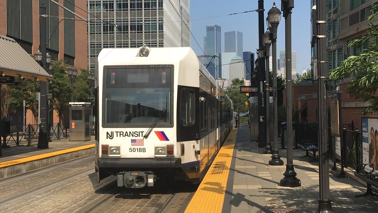 ᴴᴰ New Jersey Transit’s Hudson-Bergen Light Rail action in Jersey City