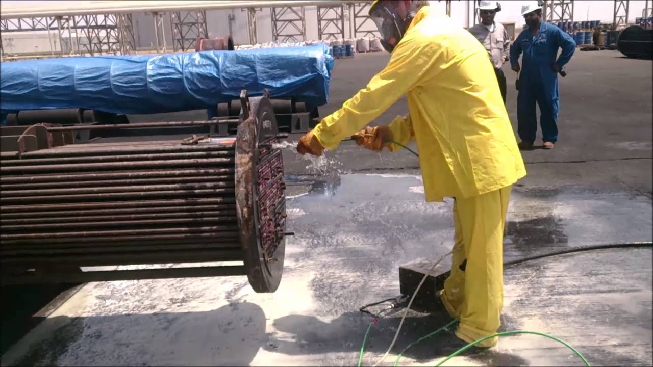 Очистка теплообменника установкой АГДН. Clean heat exchanger with AHDP.