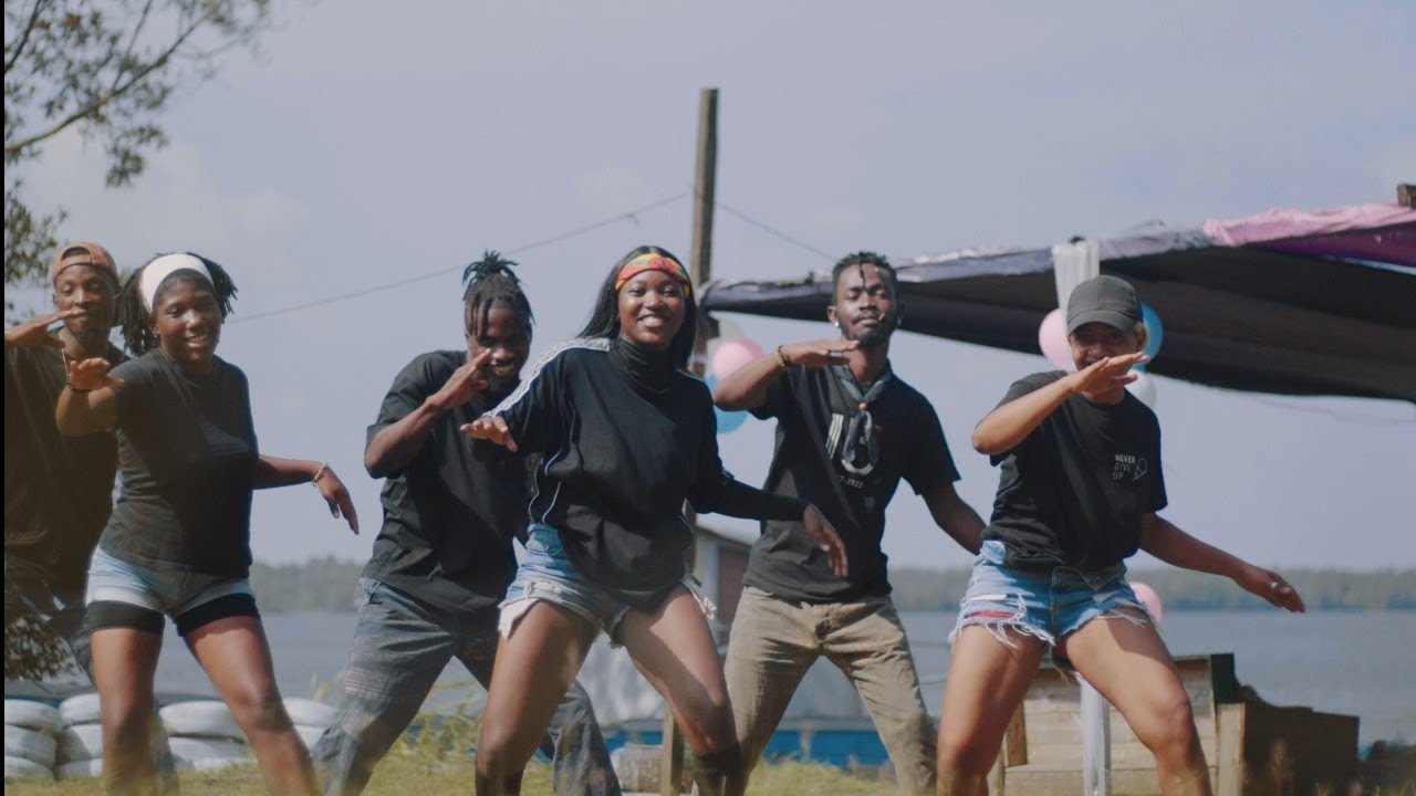 Makossa poisson Braisé ( Fontaniel) - directed by LPS