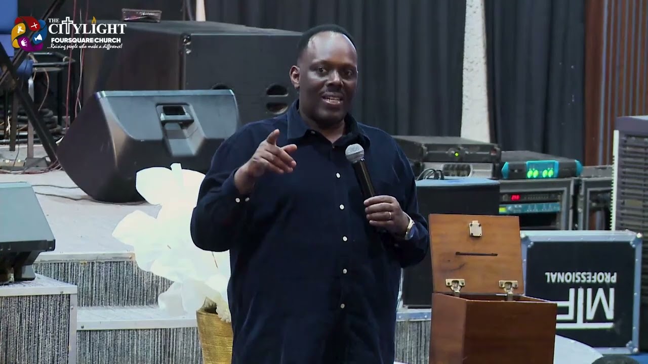 Bishop yahuguye urubyiruko: Yababwiye Kumenya gutandukanya ufite urukundo rwa nyarwo nufite irari.