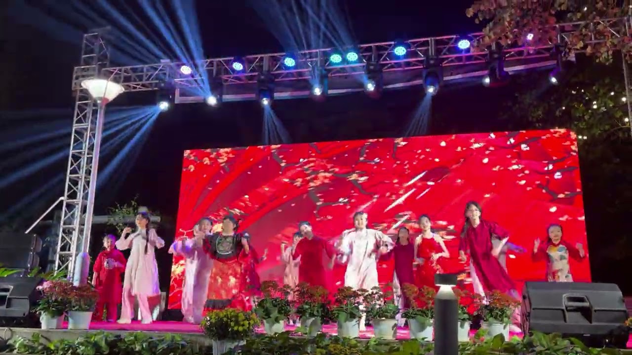 Nhảy TẾT NHÀ MÌNH - PHƯƠNG NHI - CHÀO XUÂN 2026 