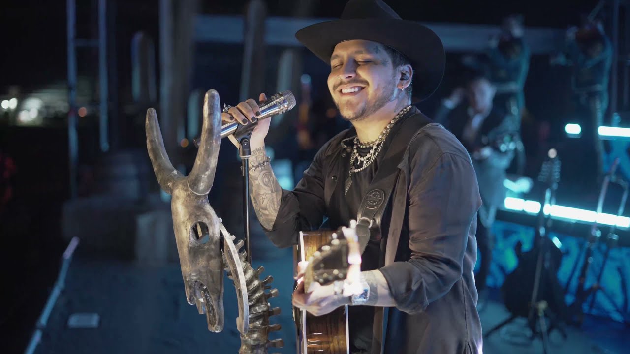 Christian Nodal - Eso y mas  - Joan Sebastian - Concierto en Cancun