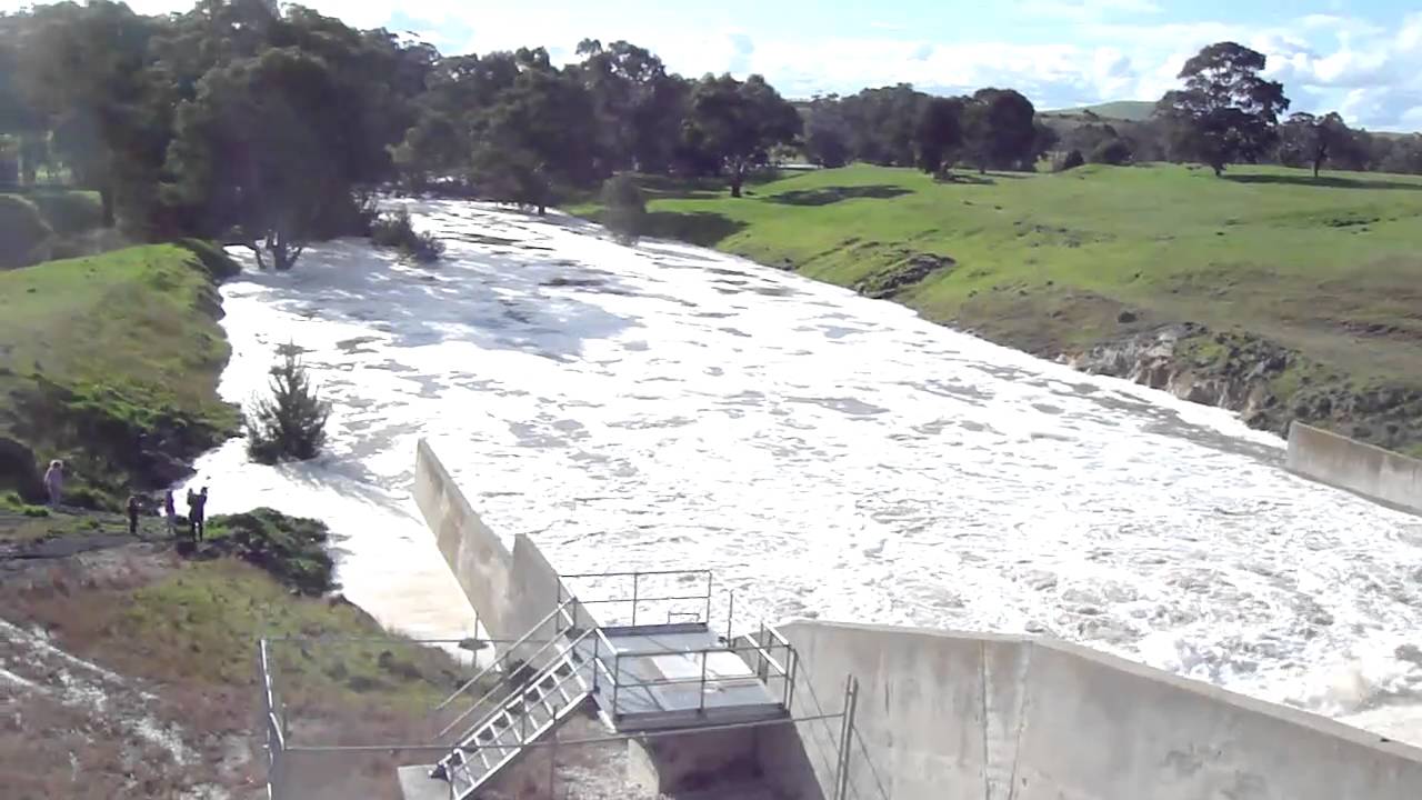 Tullaroop Spillway