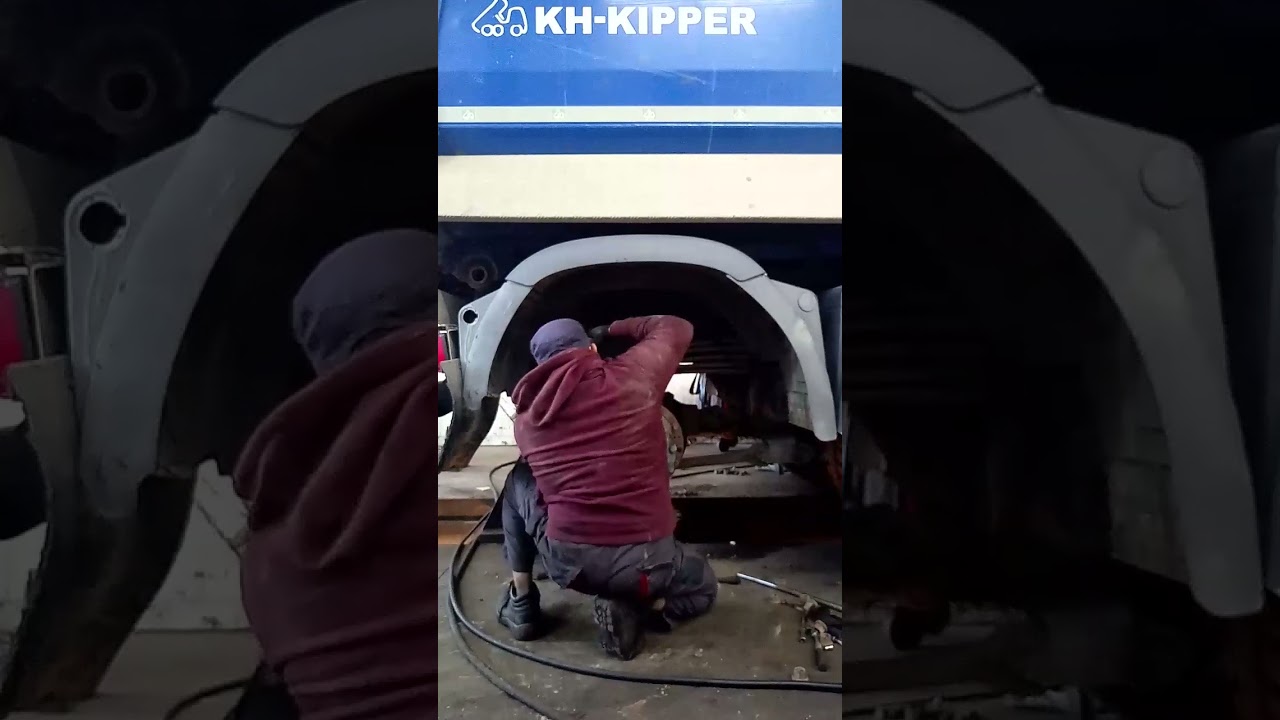 MAN TGS 35.400 - Rear axle brake repair