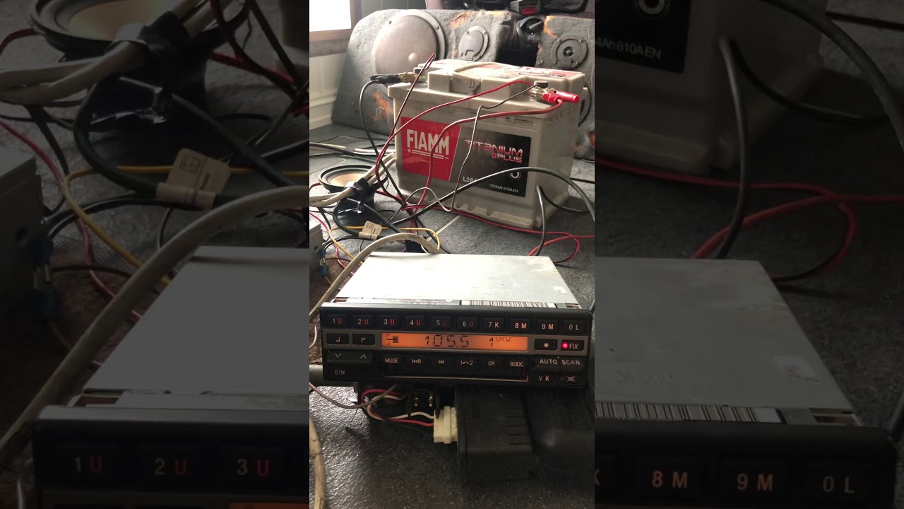 Becker Mexico 2000 with Silverstone Disc Changer
